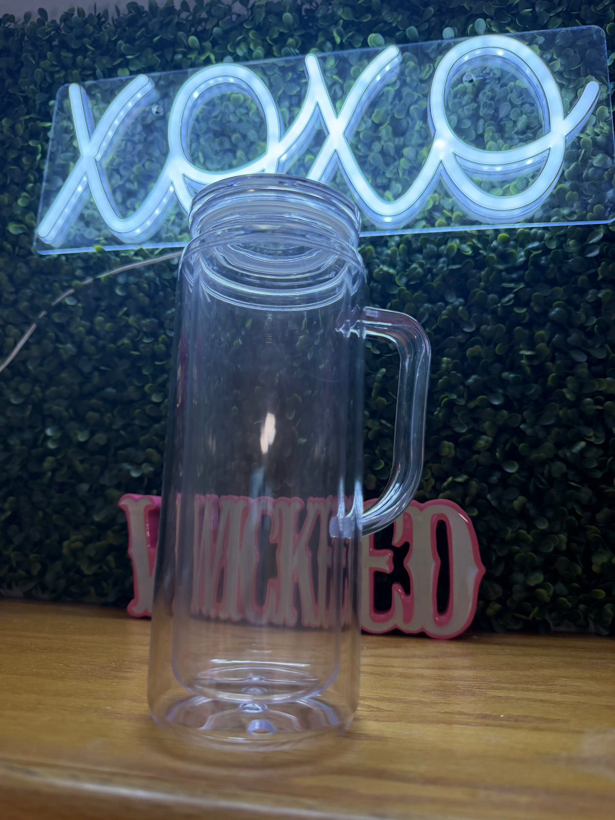 20 OZ ACRYLIC SNOW GLOBE CUP